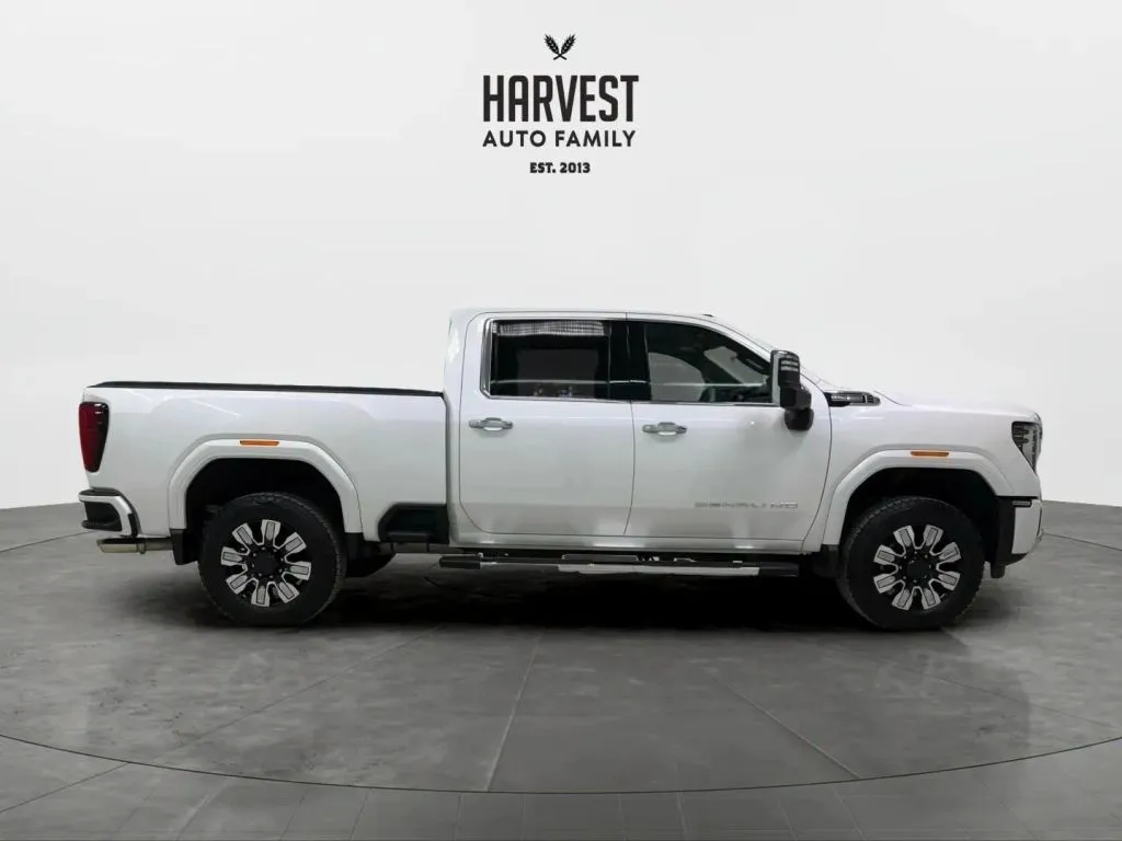 2024 Gmc Sierra 2500 HD Denali photo 11