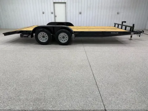 More photos of 2025 BULLDOG TRAILERS 7X18 CAR HAULER DOVE at Harvest Auto Family, NE