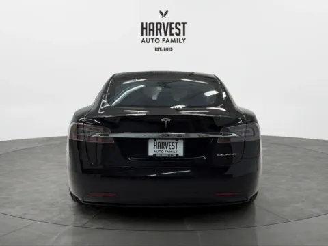 More photos of 2021 Tesla Model S Long Range Plus Sedan 4D at Harvest Auto Family, NE