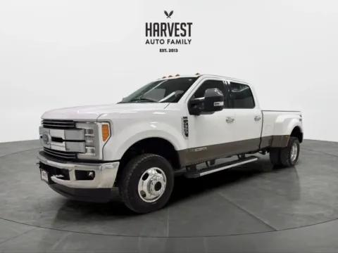 White 2017 Ford F350 Super Duty Crew Cab Lariat Pickup 4D 8 ft for sale in Wahoo, NE