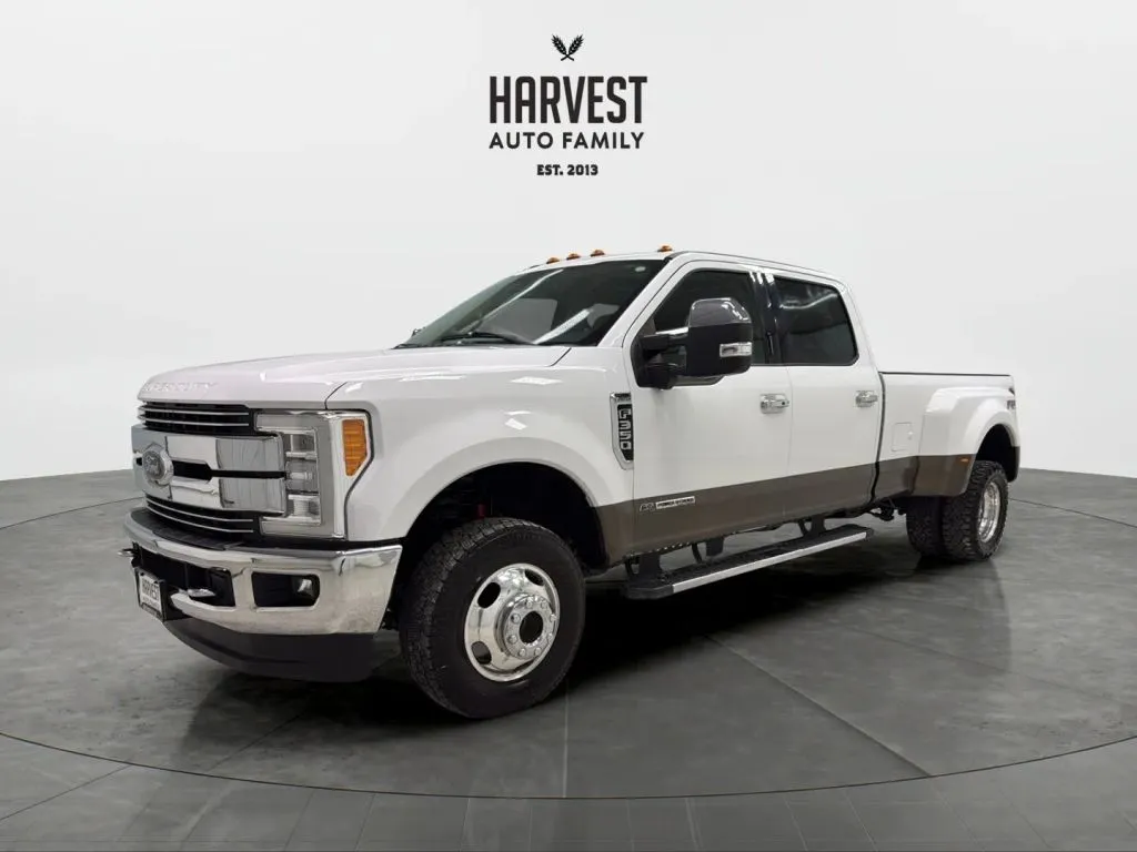 White 2017 Ford F350 Super Duty Crew Cab Lariat Pickup 4D 8 ft for sale in Wahoo, NE