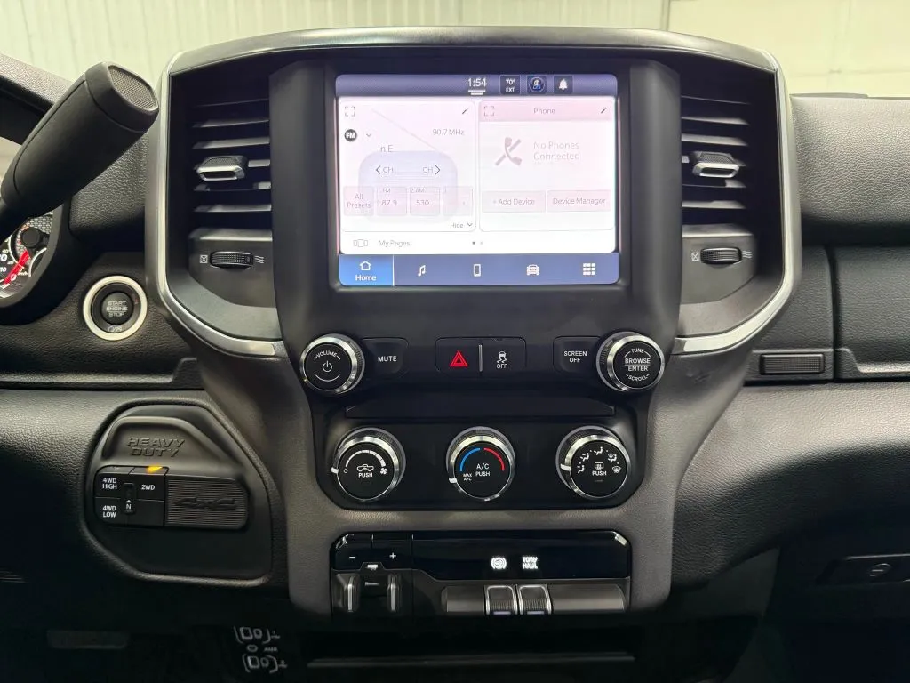 2024 Ram 3500 Big Horn photo 25