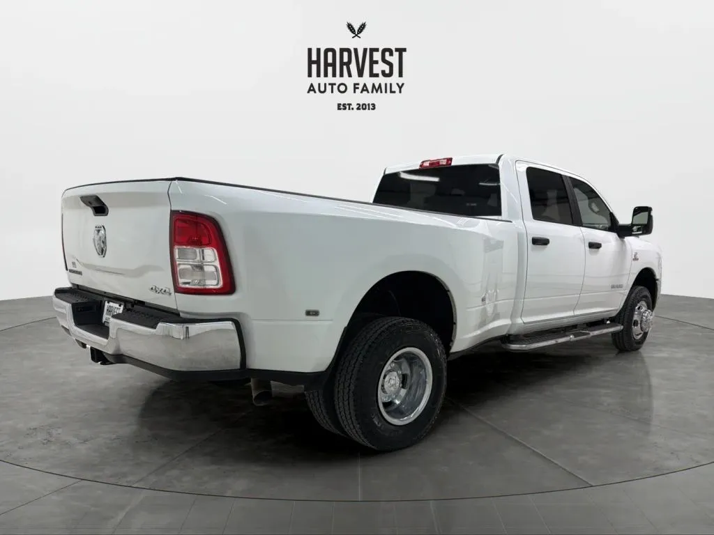 2024 Ram 3500 Big Horn photo 3