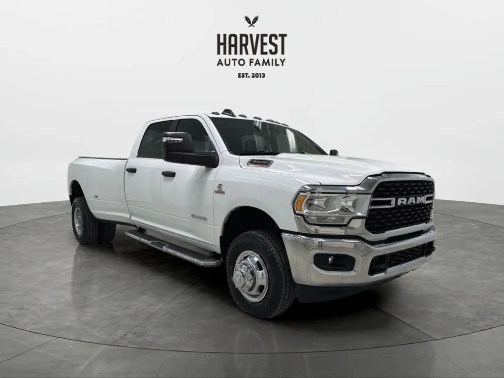 2024 Ram 3500 Big Horn photo 4