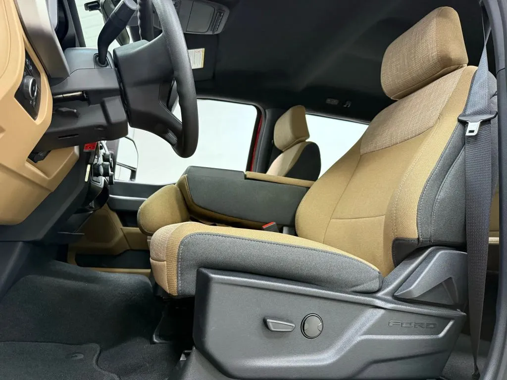 2024 Ford F-450 photo 6