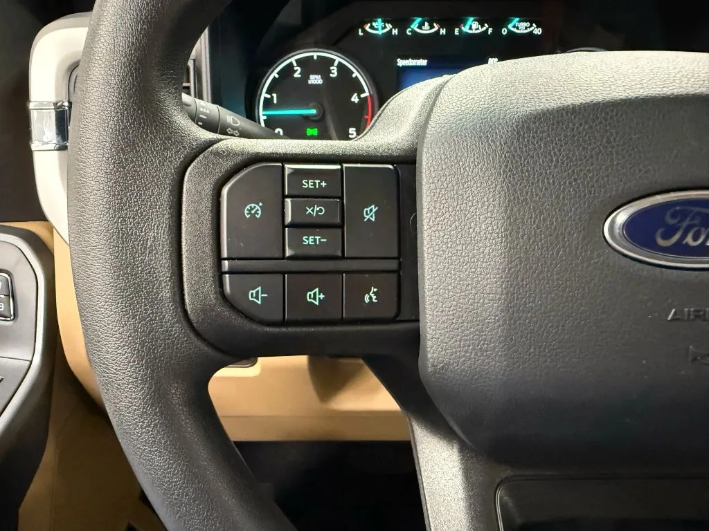 2024 Ford F-450 photo 24