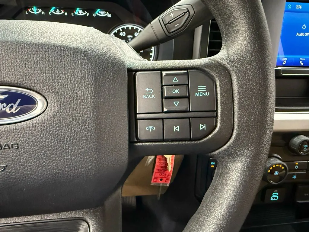 2024 Ford F-450 photo 34