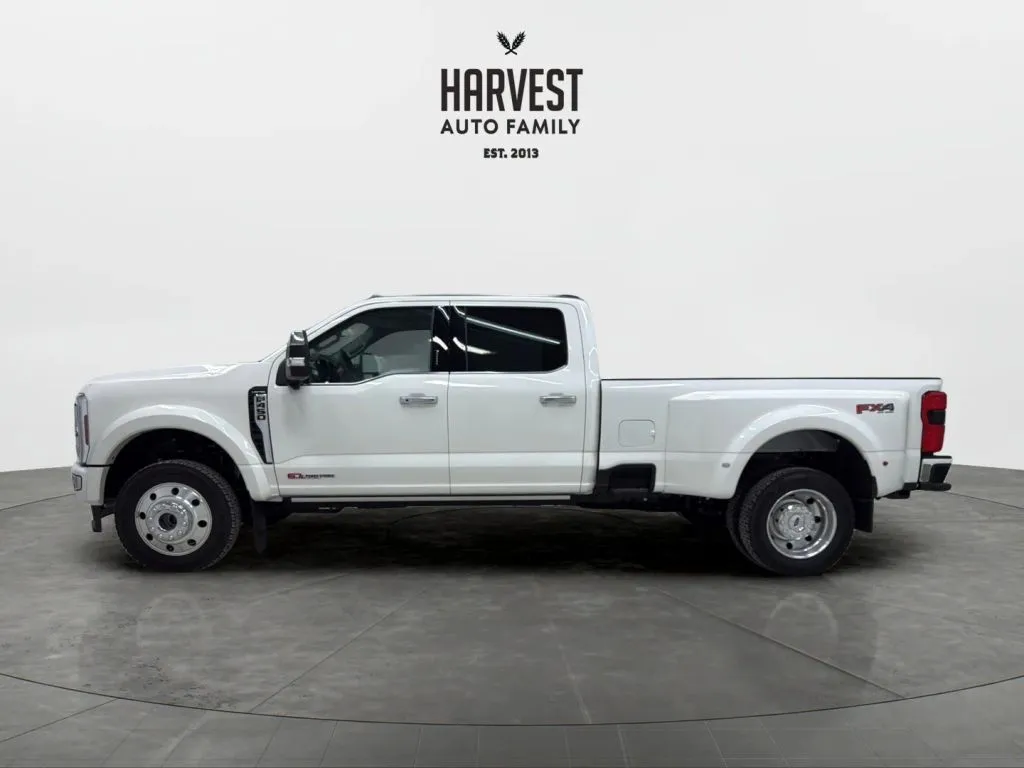 2024 Ford F-450 photo 13