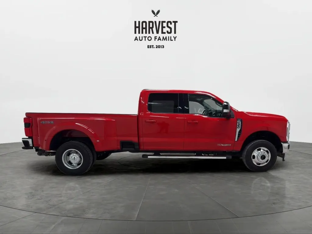 2024 Ford F-350 photo 15
