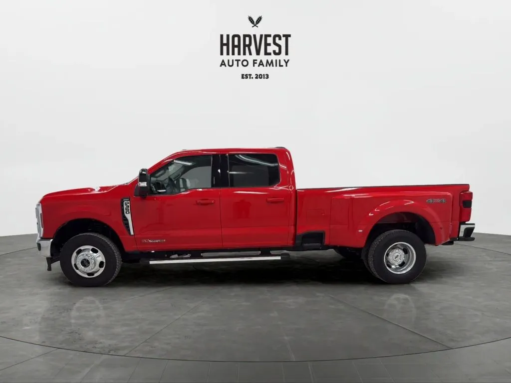 2024 Ford F-350 photo 13