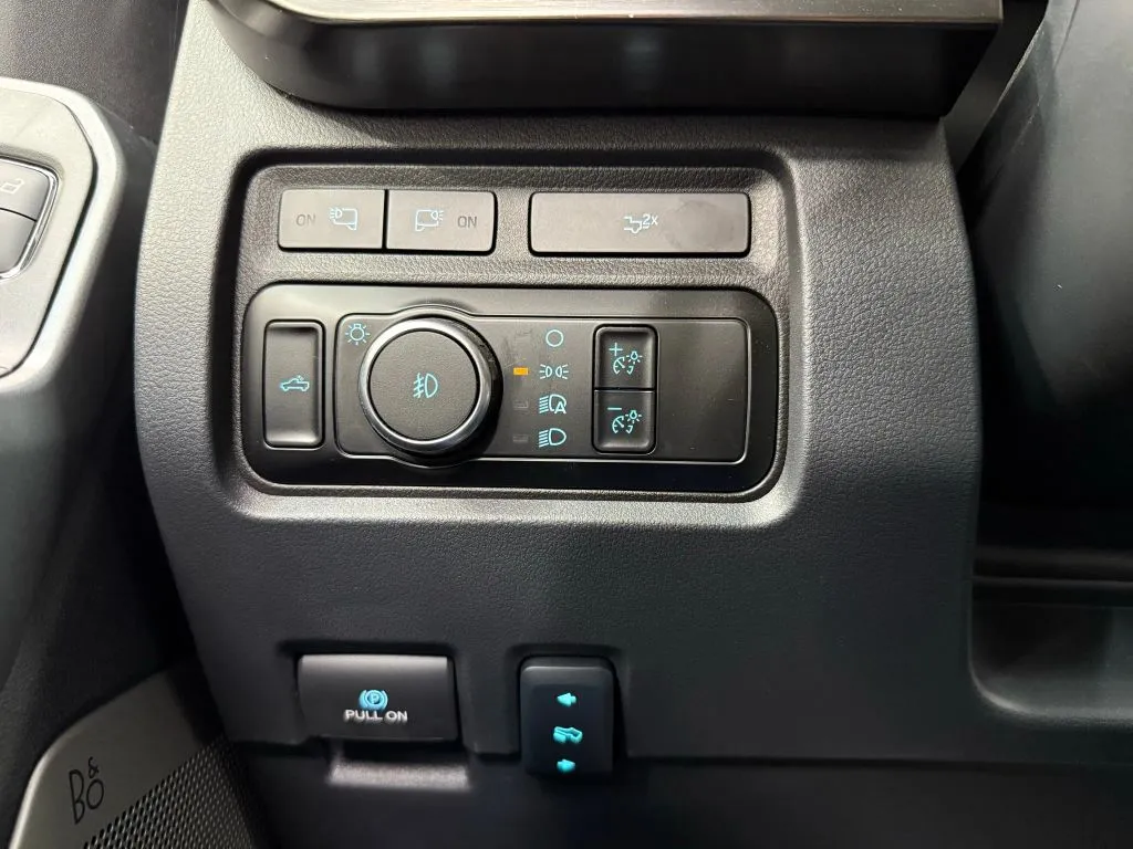 2024 Ford F-350 photo 11