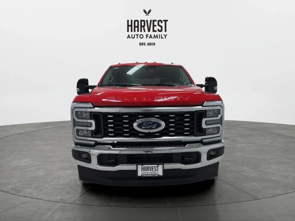 2024 Ford F-350 photo 16