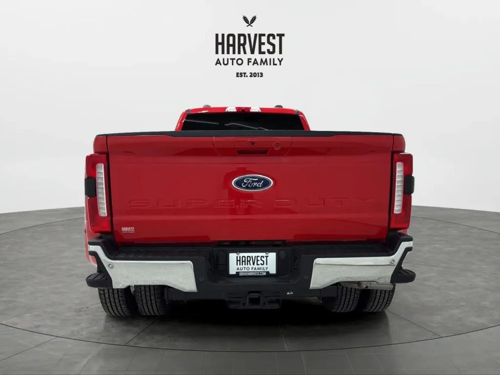 2024 Ford F-350 photo 14