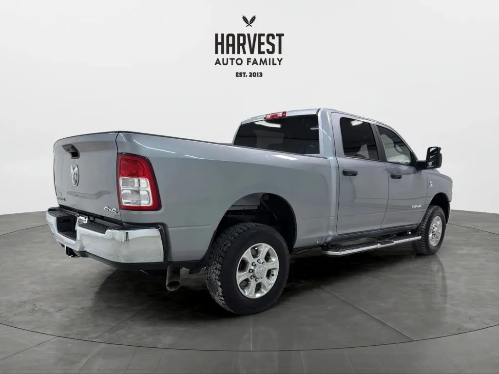 2024 Ram 2500 Big Horn photo 3