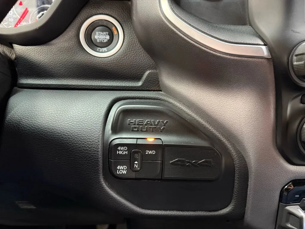 2024 Ram 2500 Big Horn photo 9