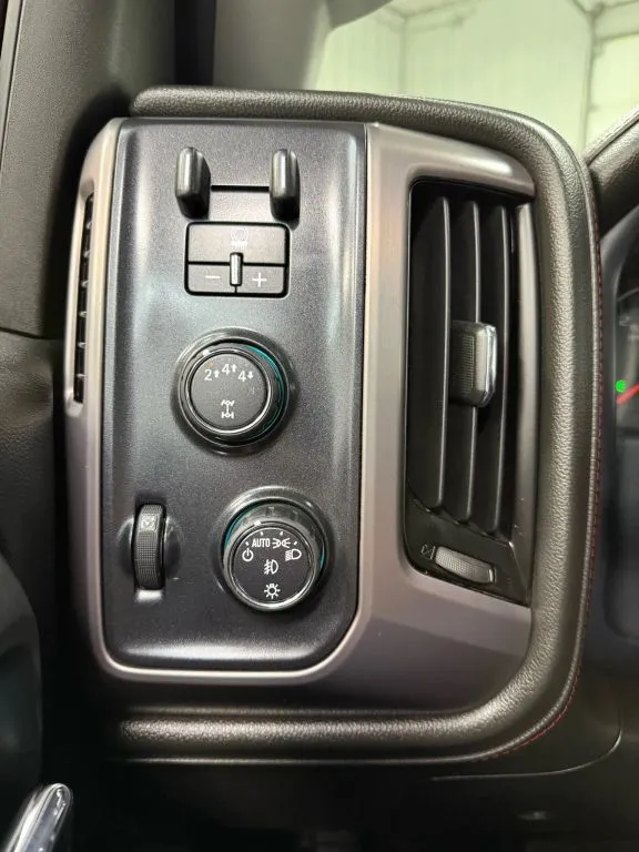 2017 Gmc Sierra 2500 HD SLT photo 20