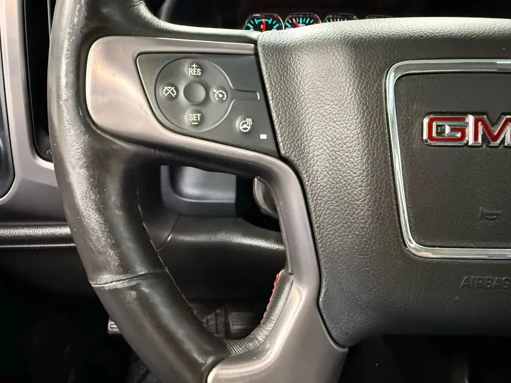 2017 Gmc Sierra 2500 HD SLT photo 31