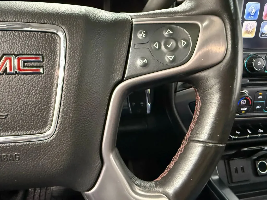 2017 Gmc Sierra 2500 HD SLT photo 11