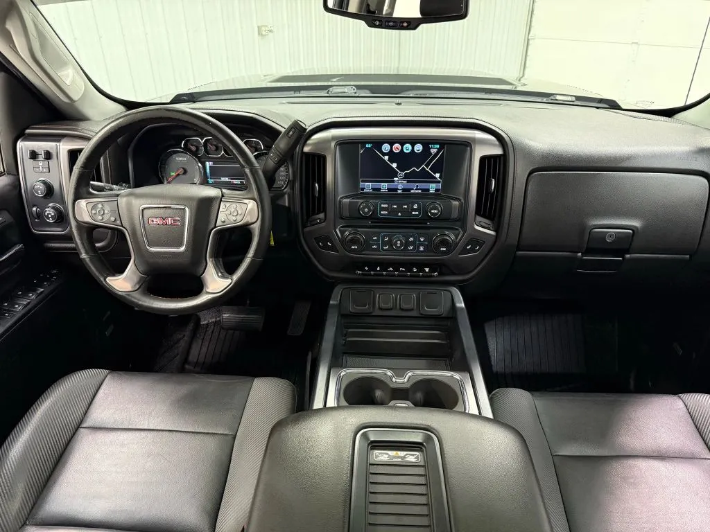 2017 Gmc Sierra 2500 HD SLT photo 5