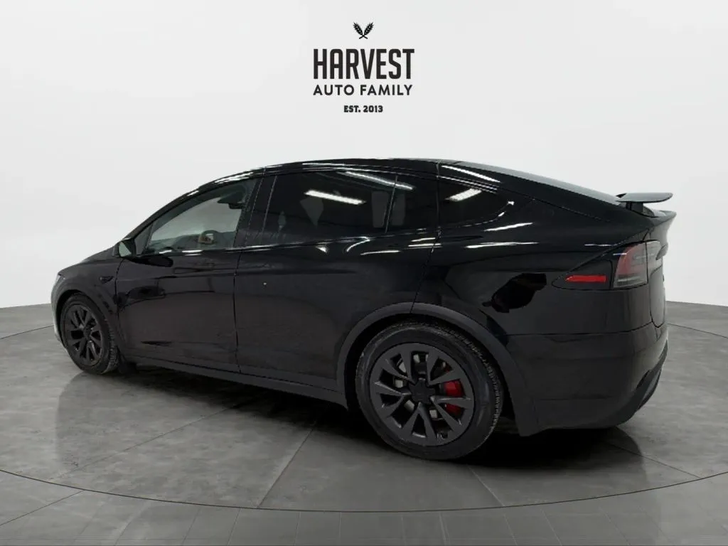2024 Tesla Model X Plaid photo 16