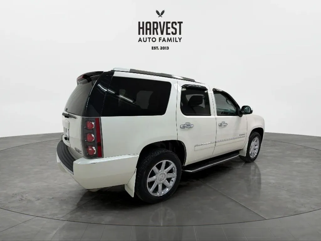 2014 Gmc Yukon Denali photo 2