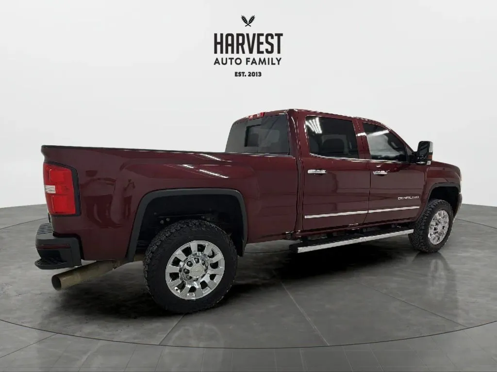 2016 Gmc Sierra 2500 HD Denali photo 3
