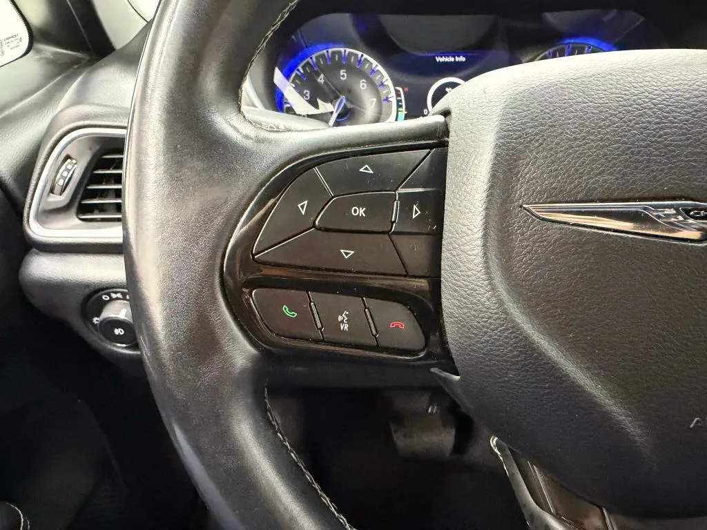 2018 Chrysler Pacifica Touring Plus photo 20