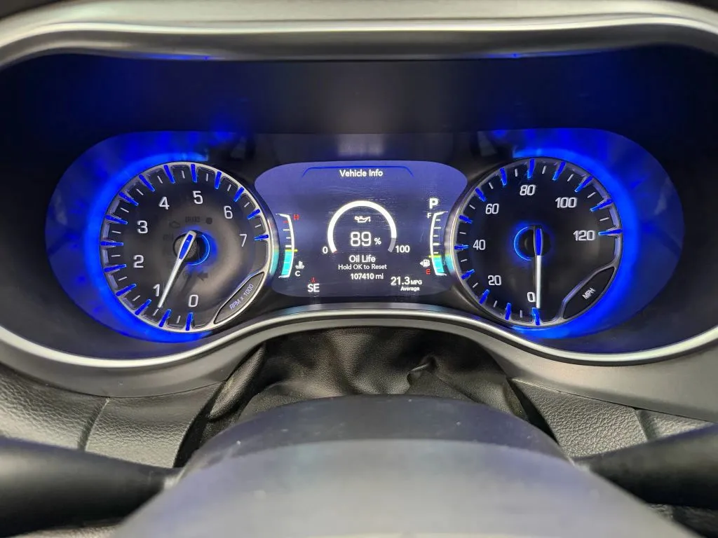 2018 Chrysler Pacifica Touring Plus photo 27