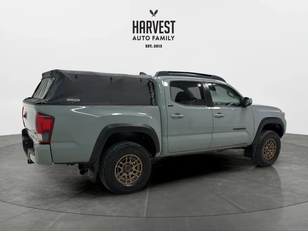 2023 Toyota Tacoma SR5 photo 3
