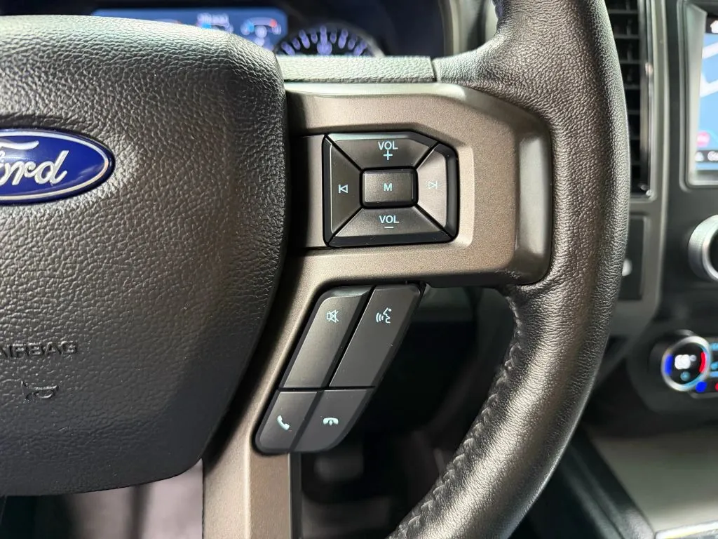 2019 Ford Expedition XLT photo 21
