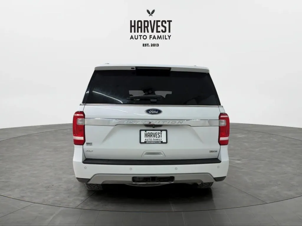 2019 Ford Expedition XLT photo 13
