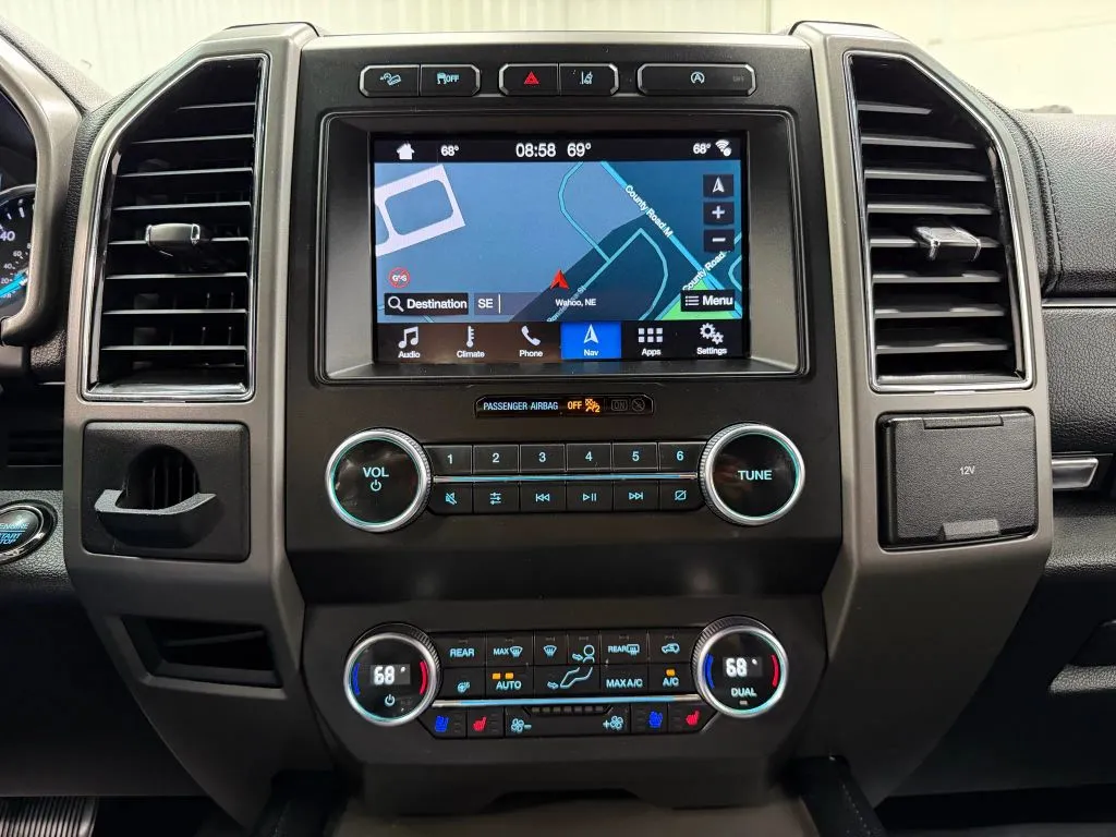 2019 Ford Expedition XLT photo 29