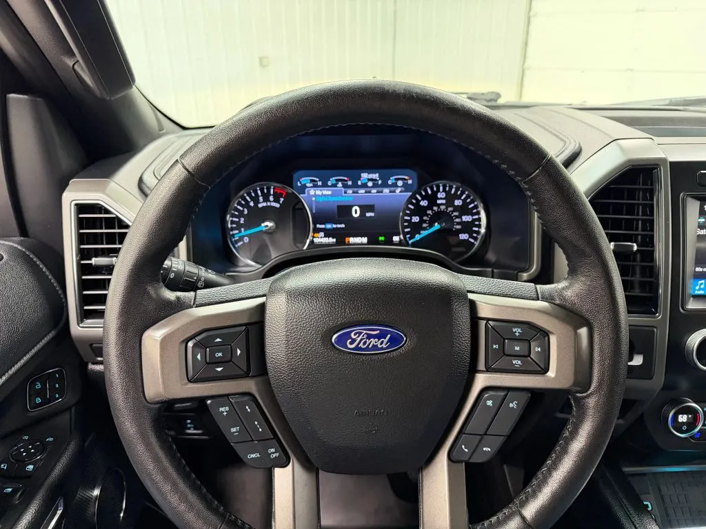 2019 Ford Expedition XLT photo 8
