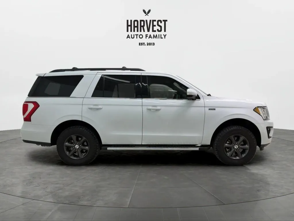 2019 Ford Expedition XLT photo 14