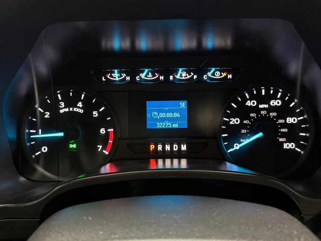 2021 Ford F-350 photo 16