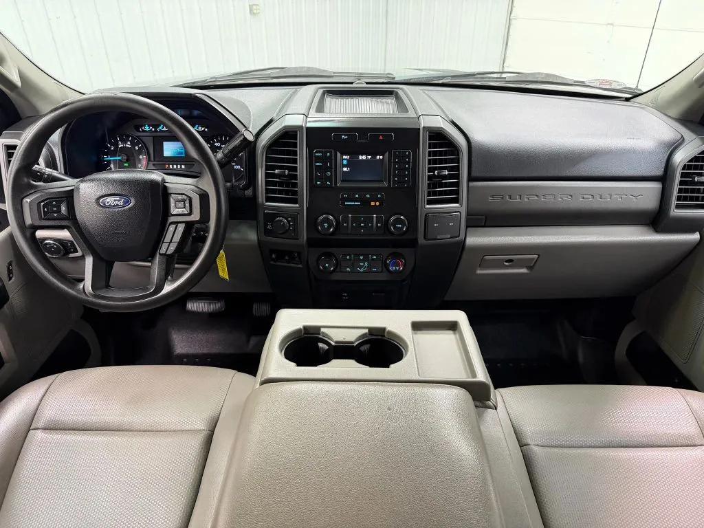 2021 Ford F-350 photo 5