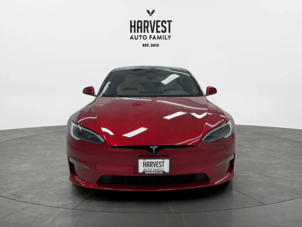 2024 Tesla Model S Plaid photo 13