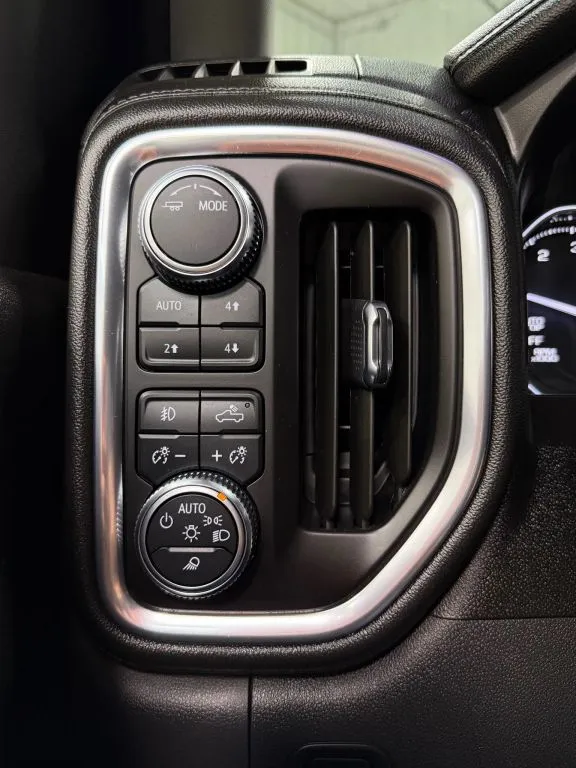 2021 Gmc Sierra 1500 SLT photo 22