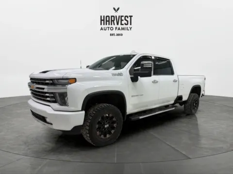 White 2021 Chevrolet Silverado 2500 HD Crew Cab High Country Pickup 4D 8 ft for sale in Wahoo, NE
