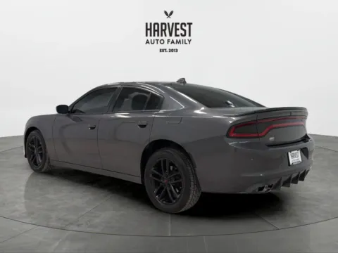More photos of 2019 Dodge Charger SXT Sedan 4D at Harvest Auto Family, NE