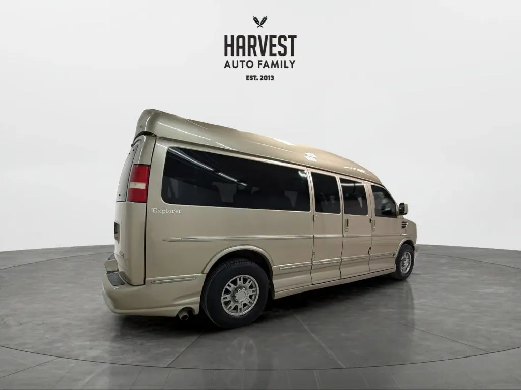 2011 Gmc Savana 2500 Cargo photo 3