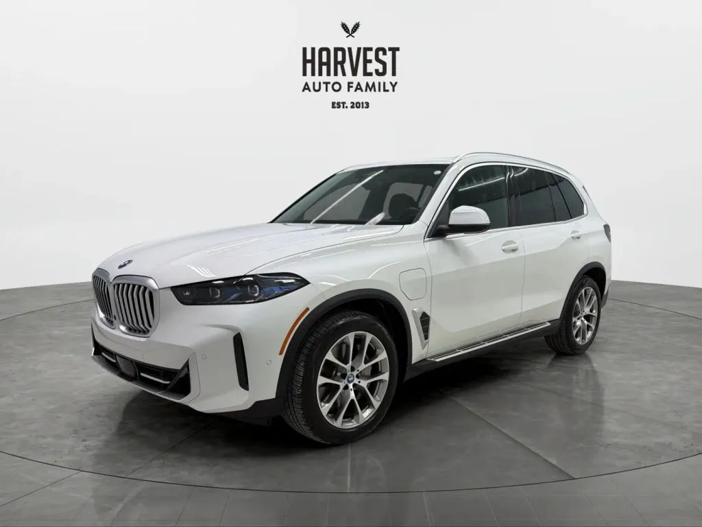 White 2025 BMW X5 xDrive50e Sport Utility 4D for sale in Wahoo, NE