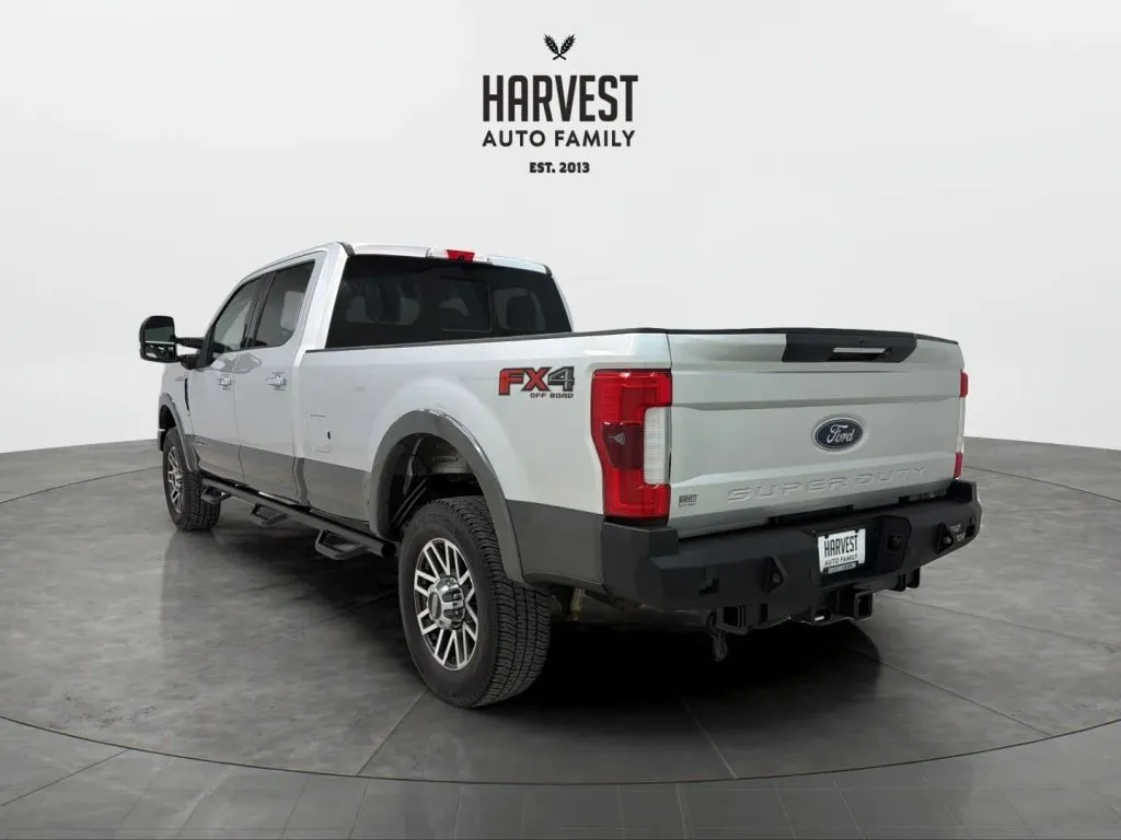 2017 Ford F-350 photo 2