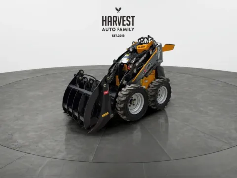 Photos of 2023 Giant SK252D for sale in Wahoo, NE at Harvest Auto Family