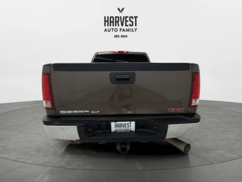 More photos of 2007 GMC Sierra 2500 HD Crew Cab SLT Pickup 4D 6 1/2 ft at Harvest Auto Family, NE