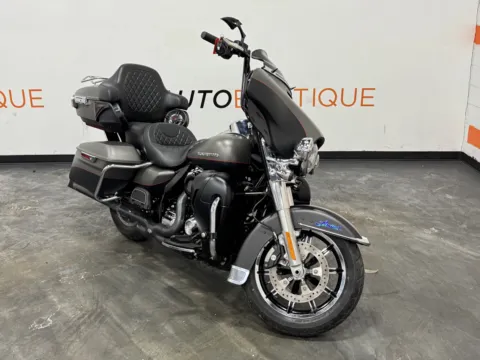 Photos of 2019 HARLEY DAVIDSON ULTRA LIMITED FLHTK for sale in Columbus, OH at Moto Boutique