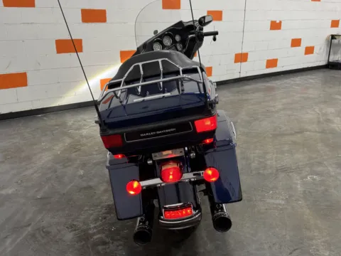 More photos of 2012 HARLEY DAVIDSON ULTRA LIMITED FLHTK at Moto Boutique, OH