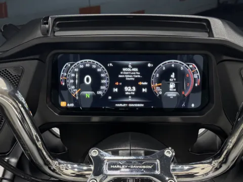 Another view of 2024 HARLEY DAVIDSON ROAD GLIDE FLTRX for sale in Columbus, OH at Moto Boutique