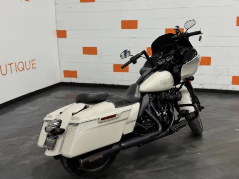 Another view of 2023 HARLEY DAVIDSON ROAD GLIDE ST FLTRXST for sale in Columbus, OH at Moto Boutique