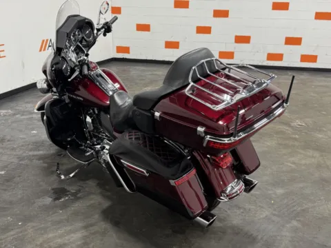 More photos of 2015 HARLEY DAVIDSON ULTRA LIMITED FLHTK at Moto Boutique, OH